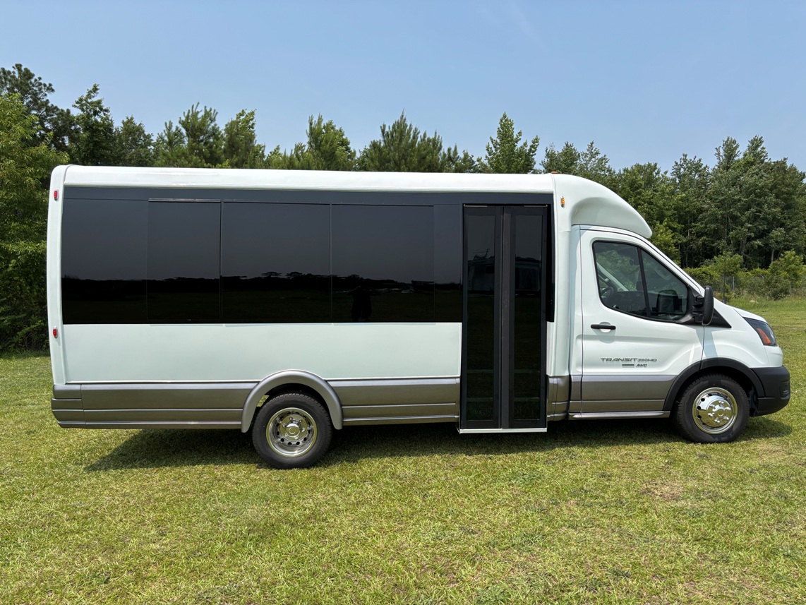 Ventura Coach VT234 Transit Pictures